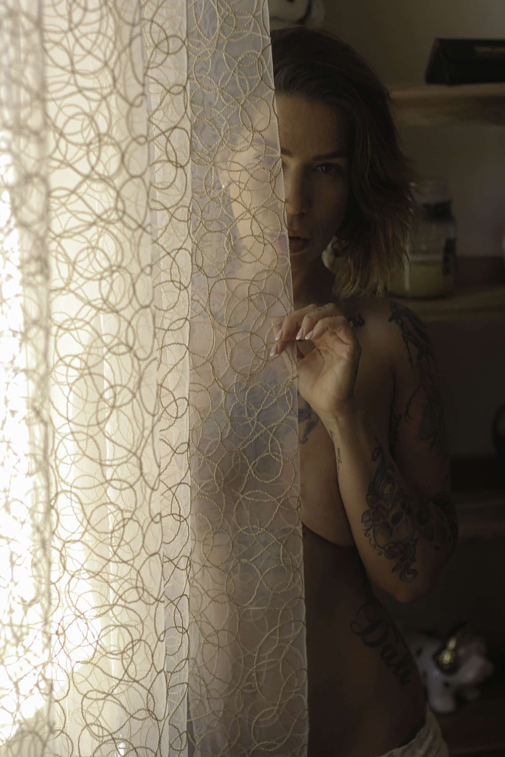Empowerment in Elegance: Boudoir Photography